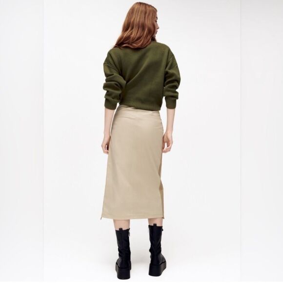 Zara Straight Midi Skirt Front Slit Pockets Size Medium - Picture 15 of 16